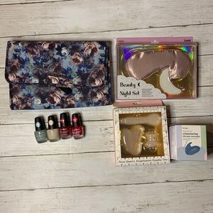 ELLEN TRACY Set of 8bBag Organizer, Scalp Massager, Sleep Set, Lymphatic Massage